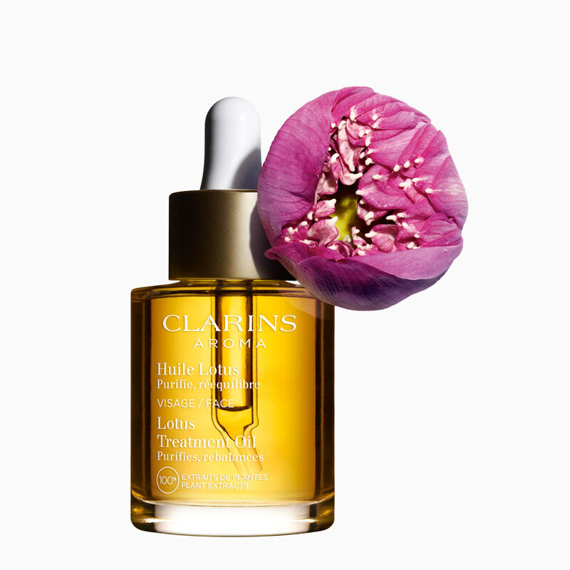 Lotus Treatment Oil Combination to Oily Skin image number null