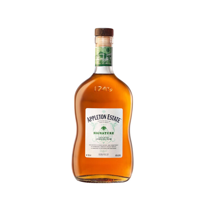 Signature Finest Jamaica Rum image number null