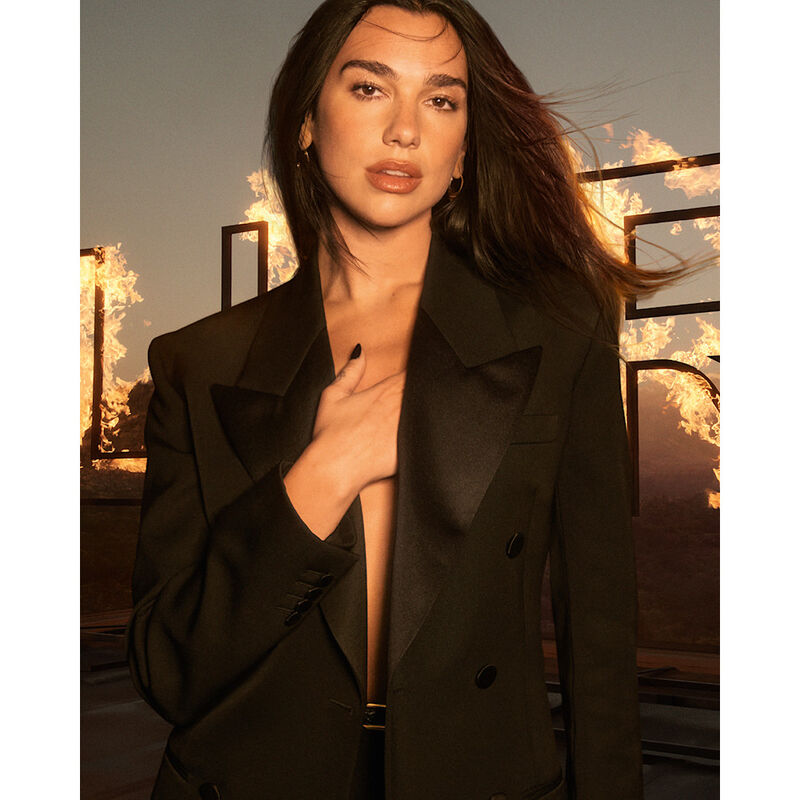 Libre Flowers and Flames Florale image number null