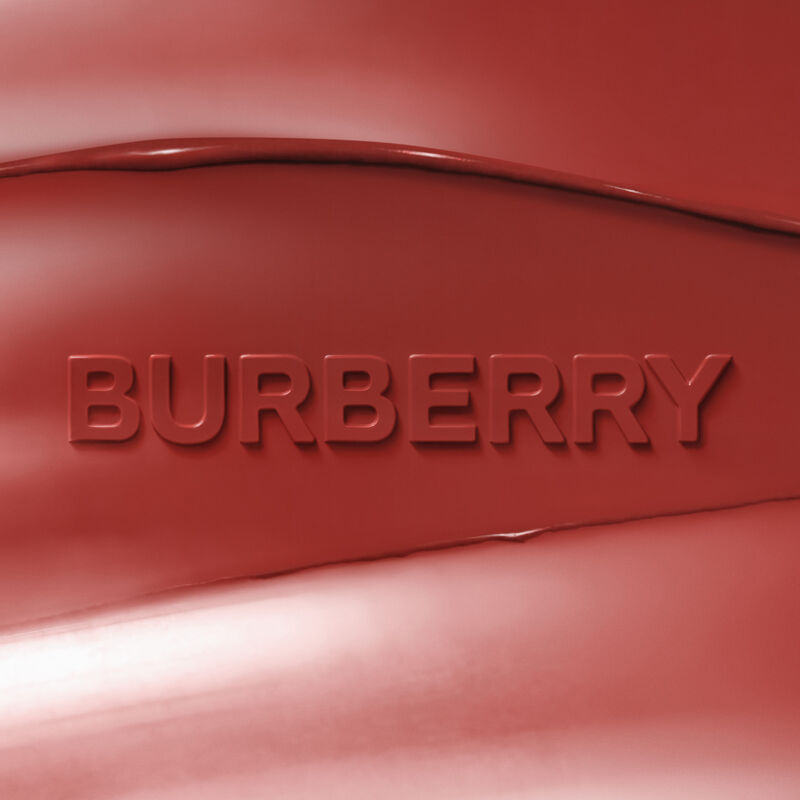 Brit Matte Lip Veil image number null