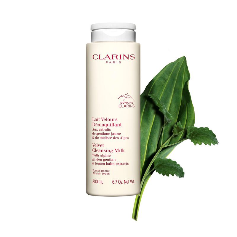 Velvet Cleansing Milk image number null