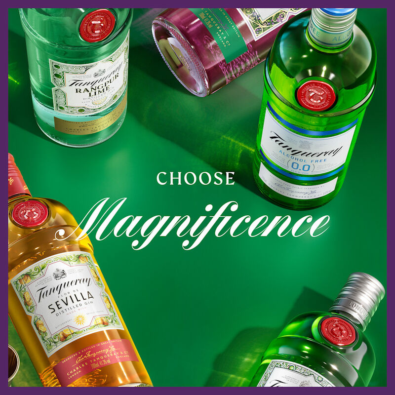 Royale Blackcurrant Gin image number null