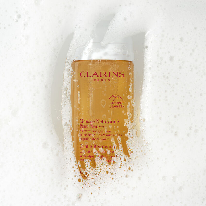 New Total Renewing Foaming Cleanser image number null