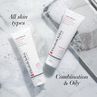 Visible Difference Soft Foaming Cleanser image number null