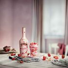 Strawberries and Cream Liqueur image number null