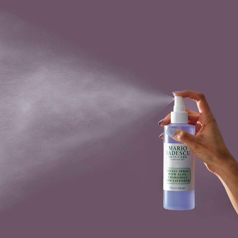 Facial Spray With Aloe, Chamomile & Lavender image number null