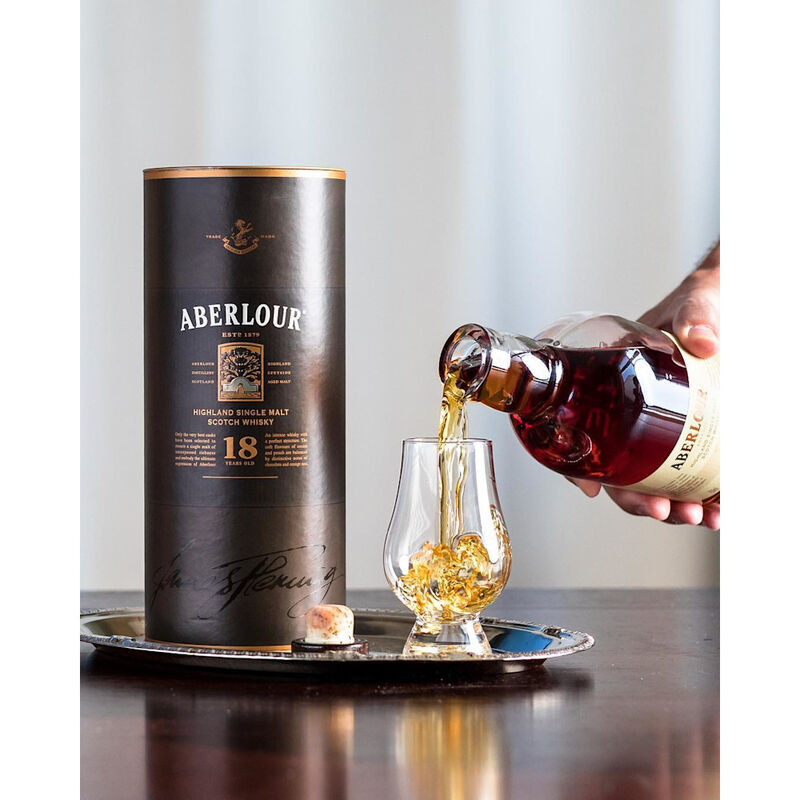 18 Years Old Sherry Cask Matured  image number null