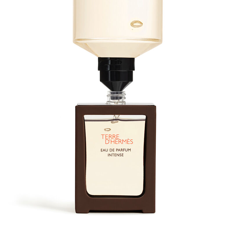 Terre d'Herm&egrave;s Intense Travel Spray + Refill image number null