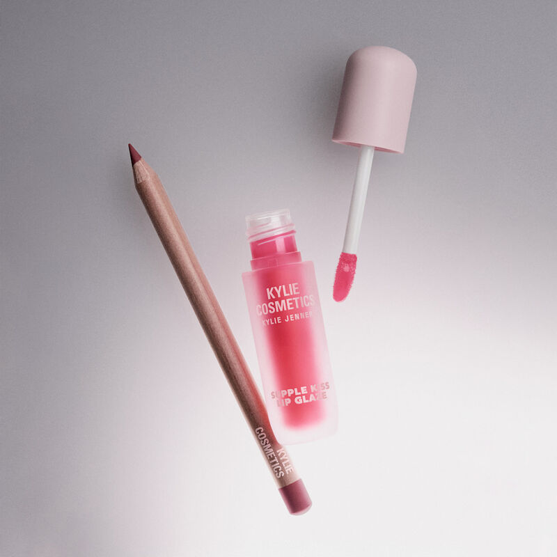 Glossy Lip Set image number null
