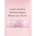 Velvet Petals Body Lotion image number null