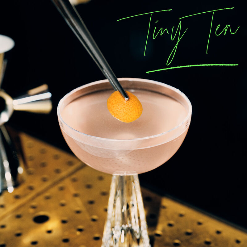 No.Ten Gin image number null