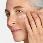 Smart Clinical Repair Eye Cream image number null