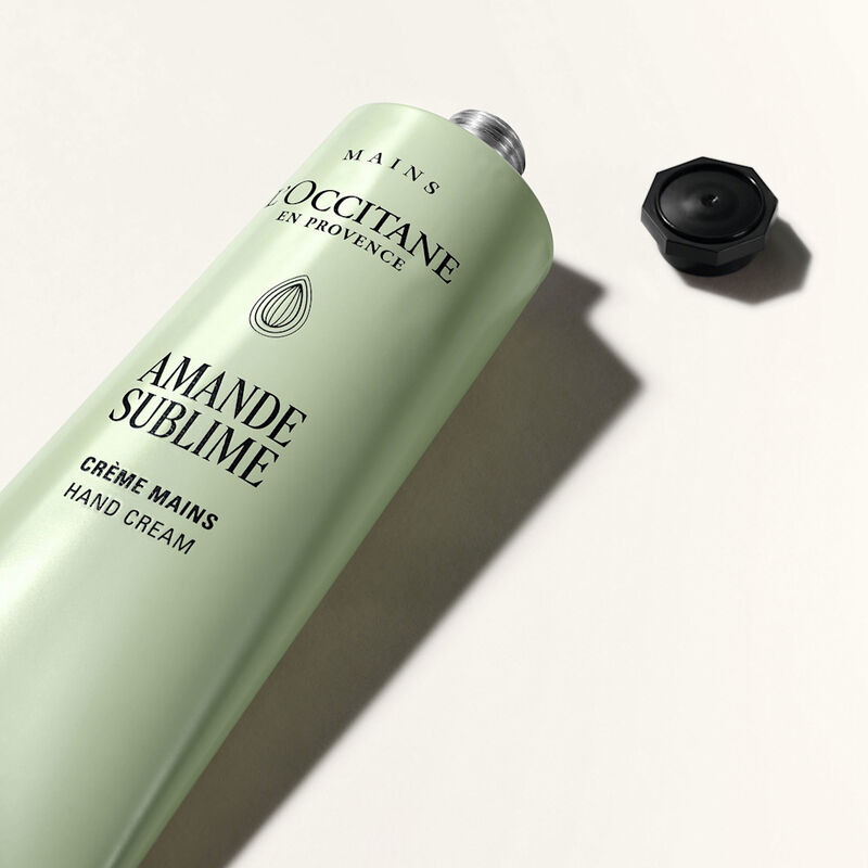 Amande Sublime Hand Cream image number null