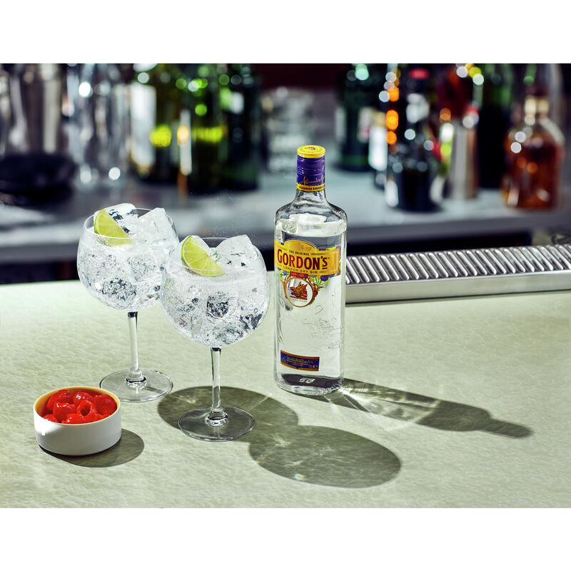 London Dry Gin image number null