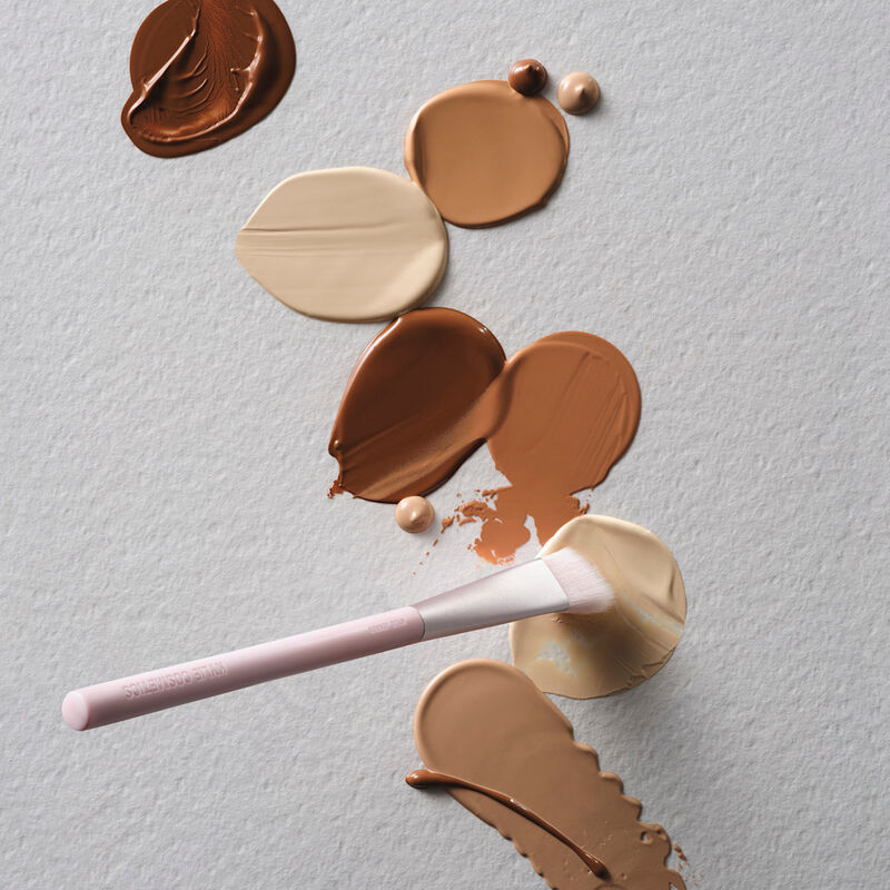 Power Plush Longwear Concealer image number null