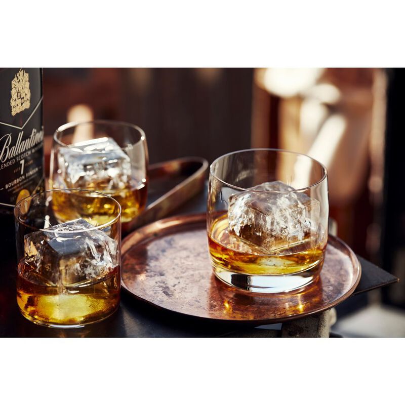 7 Year Old American Barrel Blended Scotch Whisky Scotland image number null