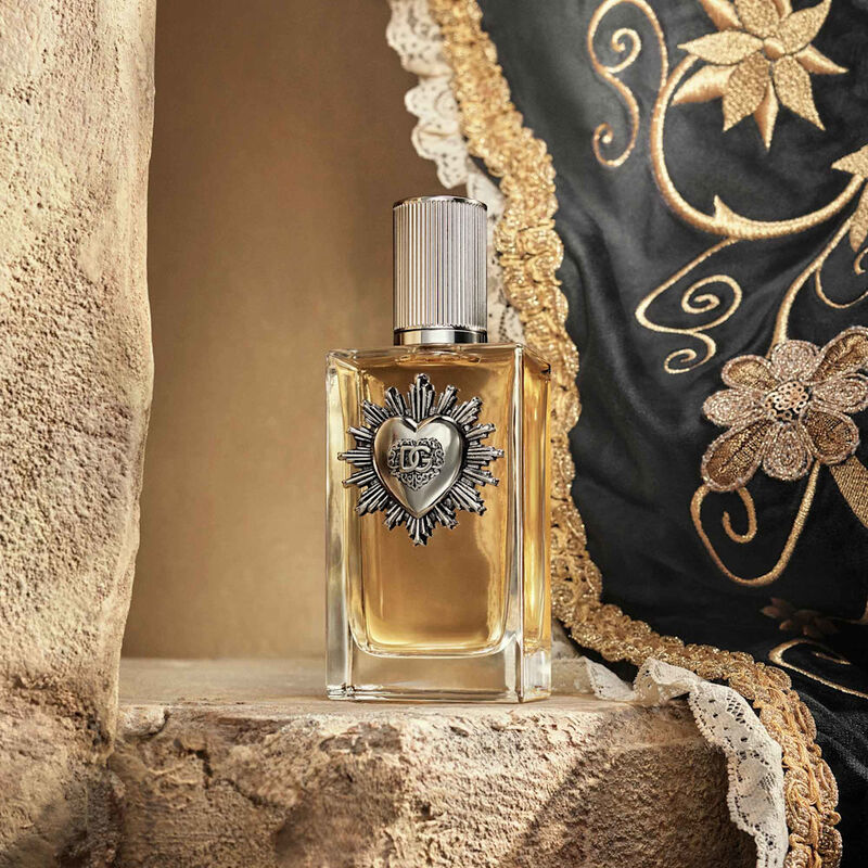 Devotion image number null