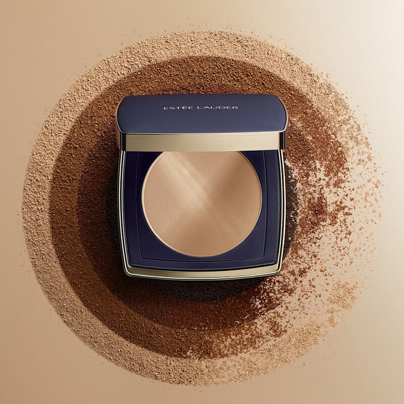 Double Wear Stay-in-Place Matte Powder Foundation  image number null