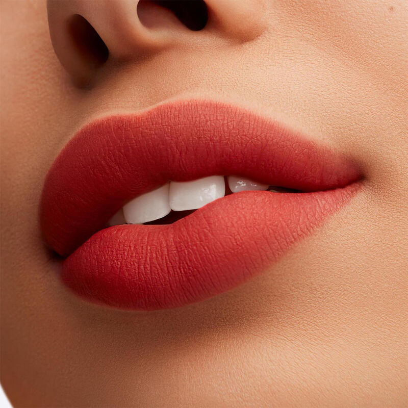 Powder Kiss Liquid Lipcolour image number null