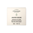 Amande Sublime Smoothing Milk Concentrate image number null