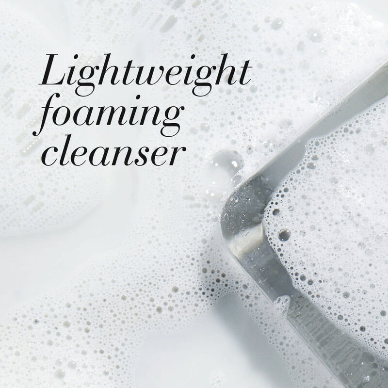 Visible Difference Soft Foaming Cleanser image number null