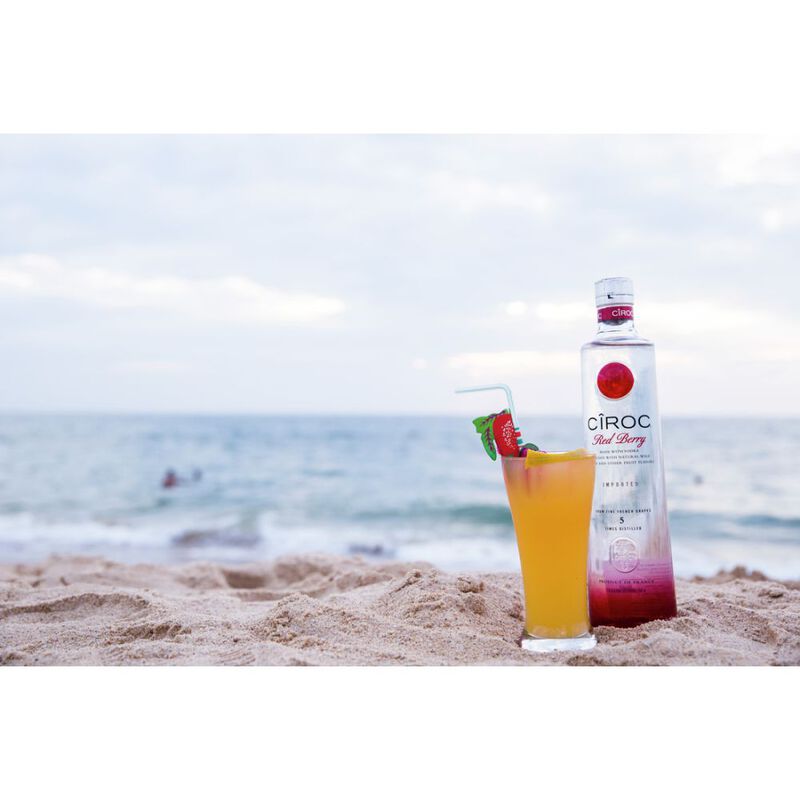 Red Berry Vodka image number null
