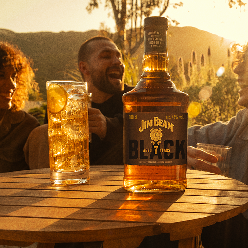 Black 7 Years Old  image number null