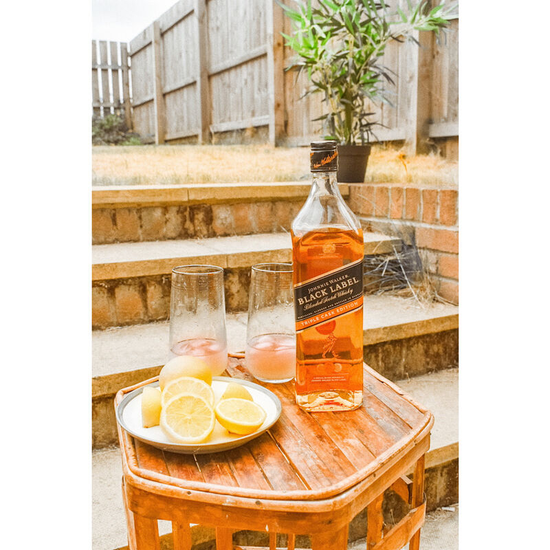 Black Label Triple Cask Edition Blended Scotch Whisky image number null